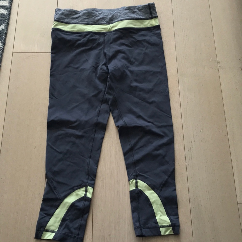 Cropped Lululemon leggings